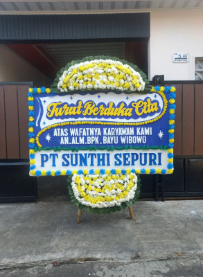 Papan Bunga Duka di Cijantung